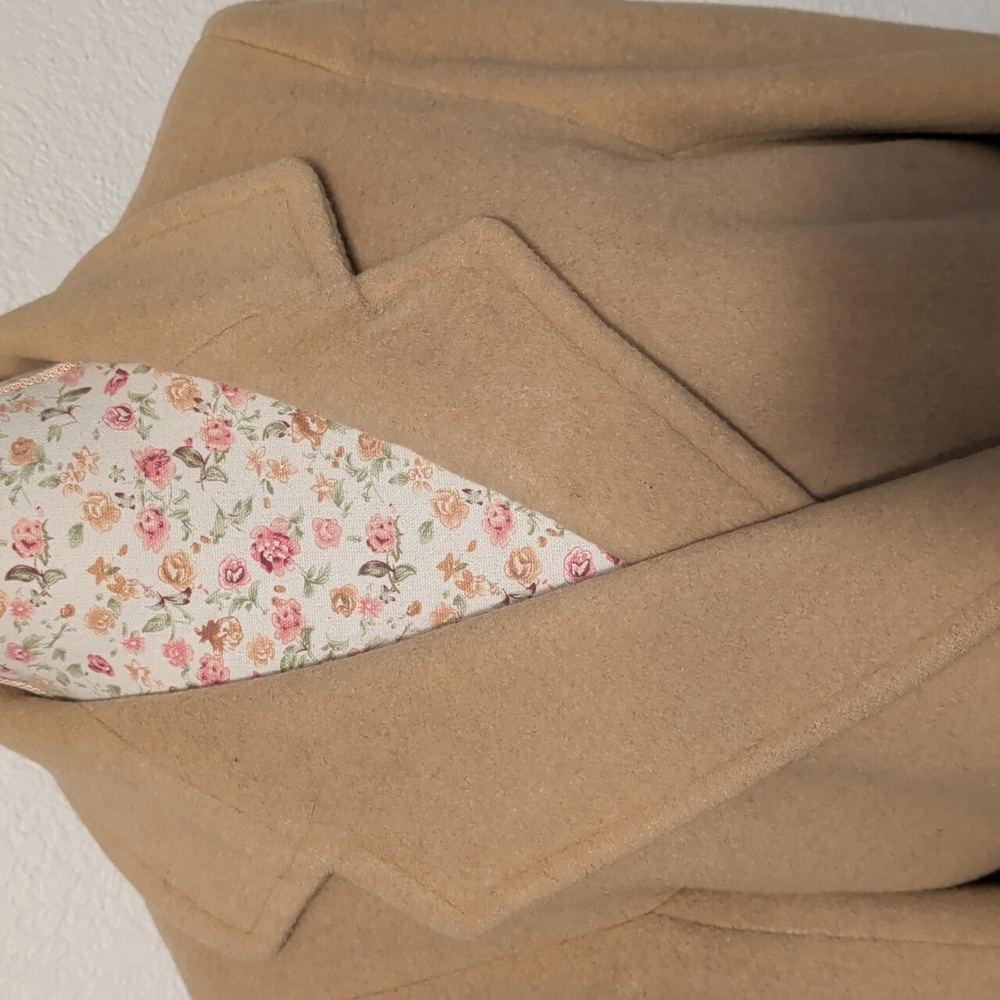 Stunning Coat! Elegant Tan Camel Women's Long Outercoat - Royal, Vintage Piece ! - Picture 9 of 16